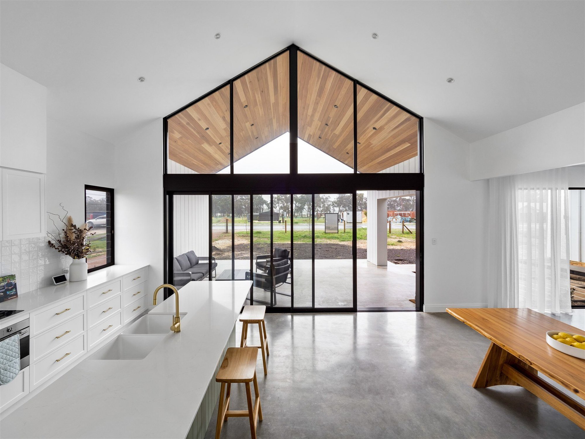 Forest To Coast Homes 36 McManus Witchcliffe-03